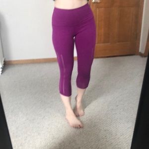 Lululemon high rise crop